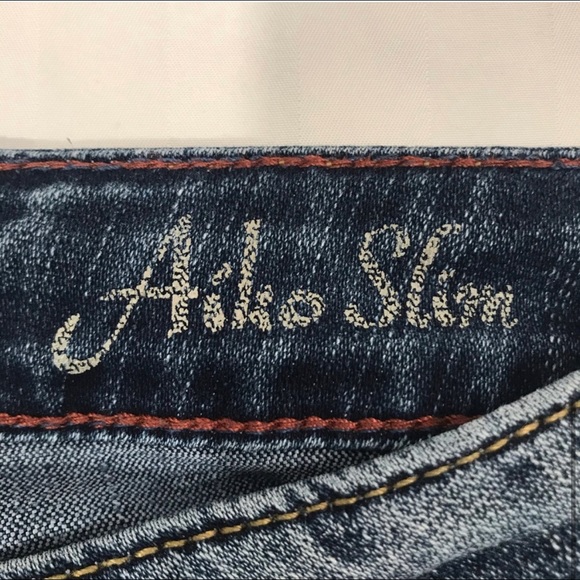 Silver Jeans Aiko Slim Fit Size 29 Blue Faded Wash - Picture 5 of 9